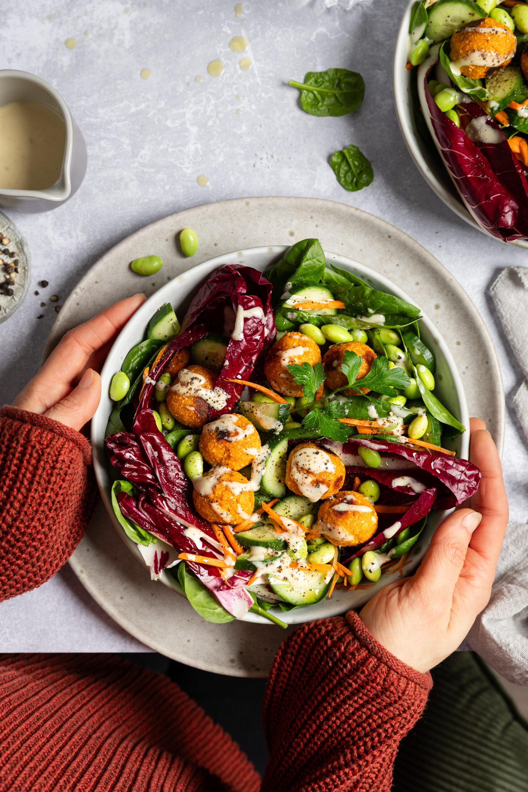 Winterliche-Falafel-Bowl-mit-Tahini-Larissa-Günther-Photography